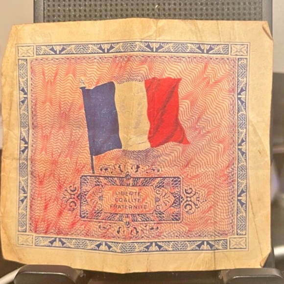 Two 1944 WW2 Sue Military Currency France 2 FRANCS World War II# 205488589517 - Picture 2 of 6